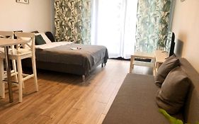 Blue River - Walonska 19 - Private Apartment